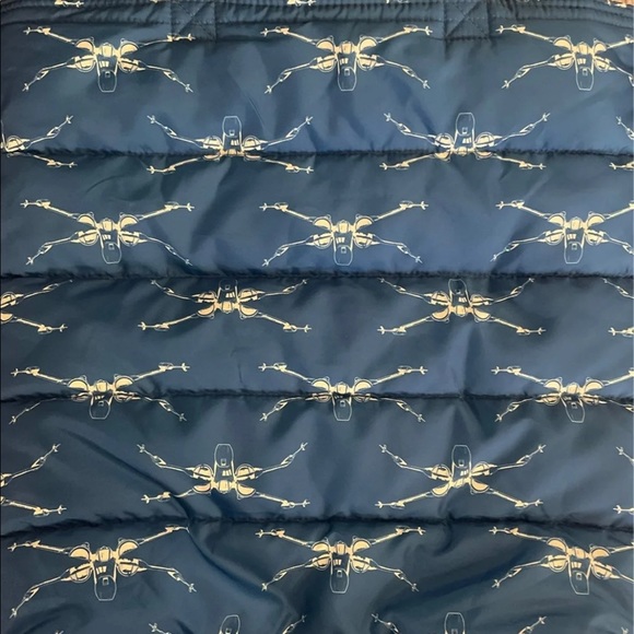 VERY HARD to find UNIQLO Star Wars Collaboration X-Wing Tote Bag - Picture 9 of 9